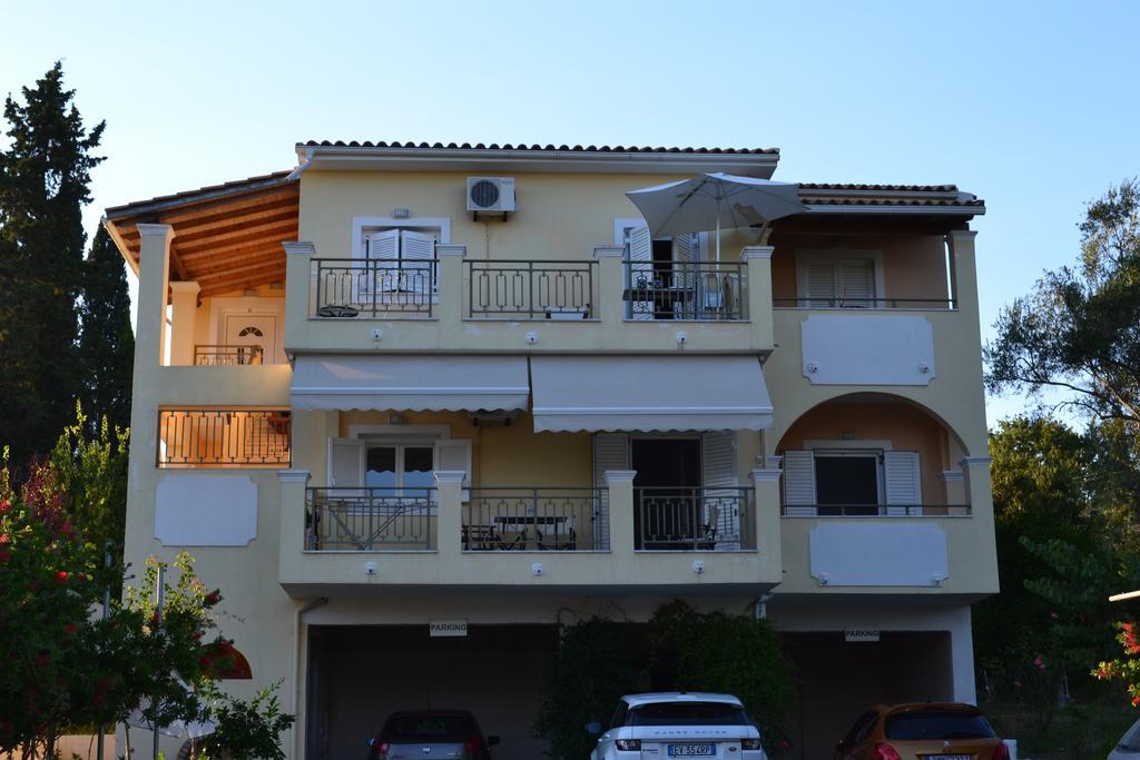 Scorpios Apartments Dassia  Ruang foto